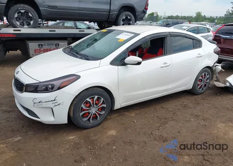 2018 Kia Forte Lx из США, поврежденный, VIN 3KPFL4A7XJE210036